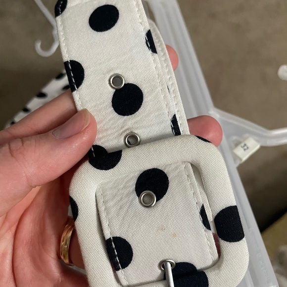 ModCloth white with black polka dot belted skirt, size medium - Picture 4 of 5